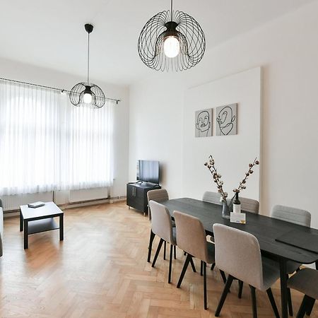 Wsp Petrin Garden Apartments Praga Exterior foto