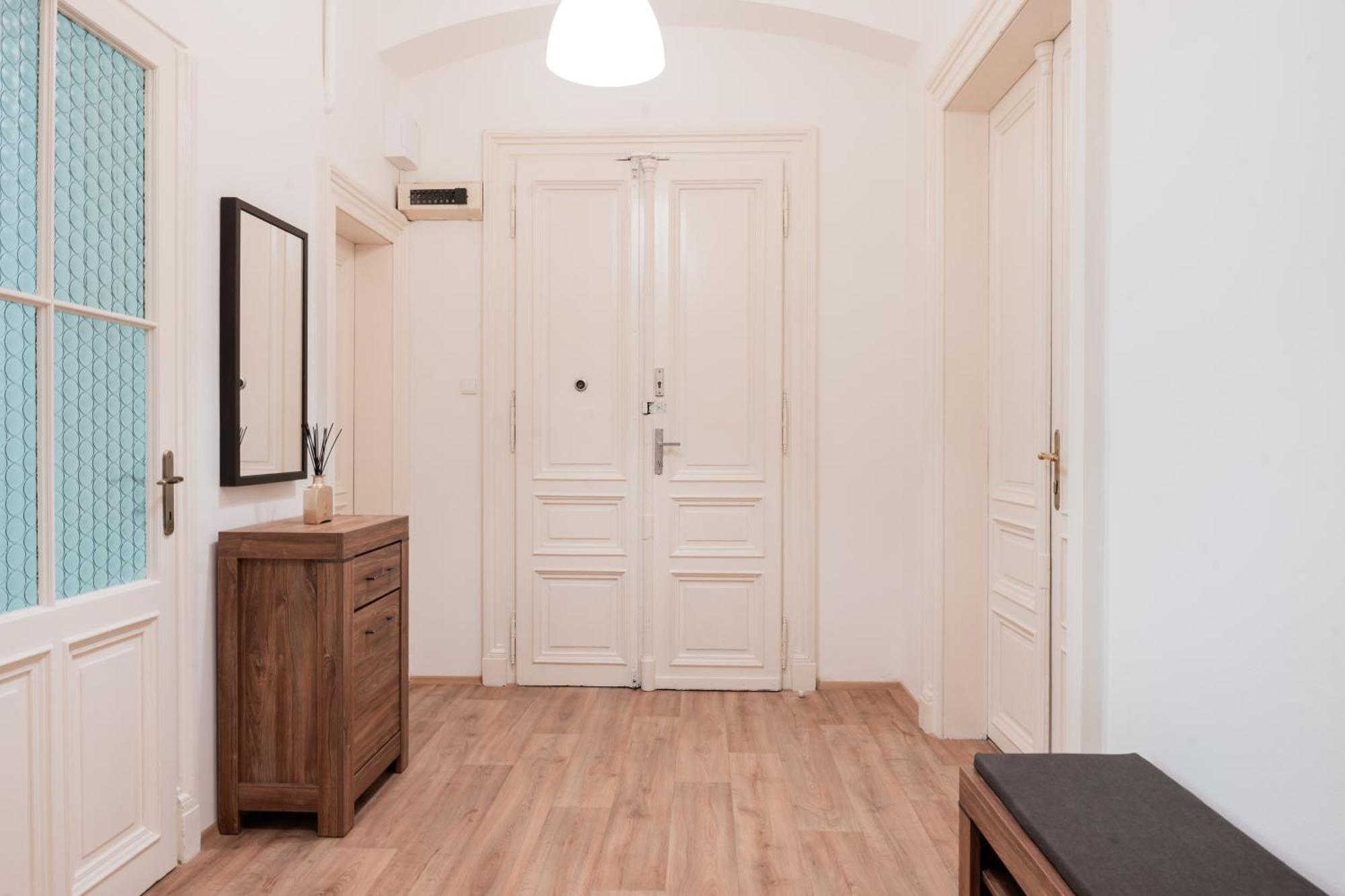 Wsp Petrin Garden Apartments Praga Exterior foto