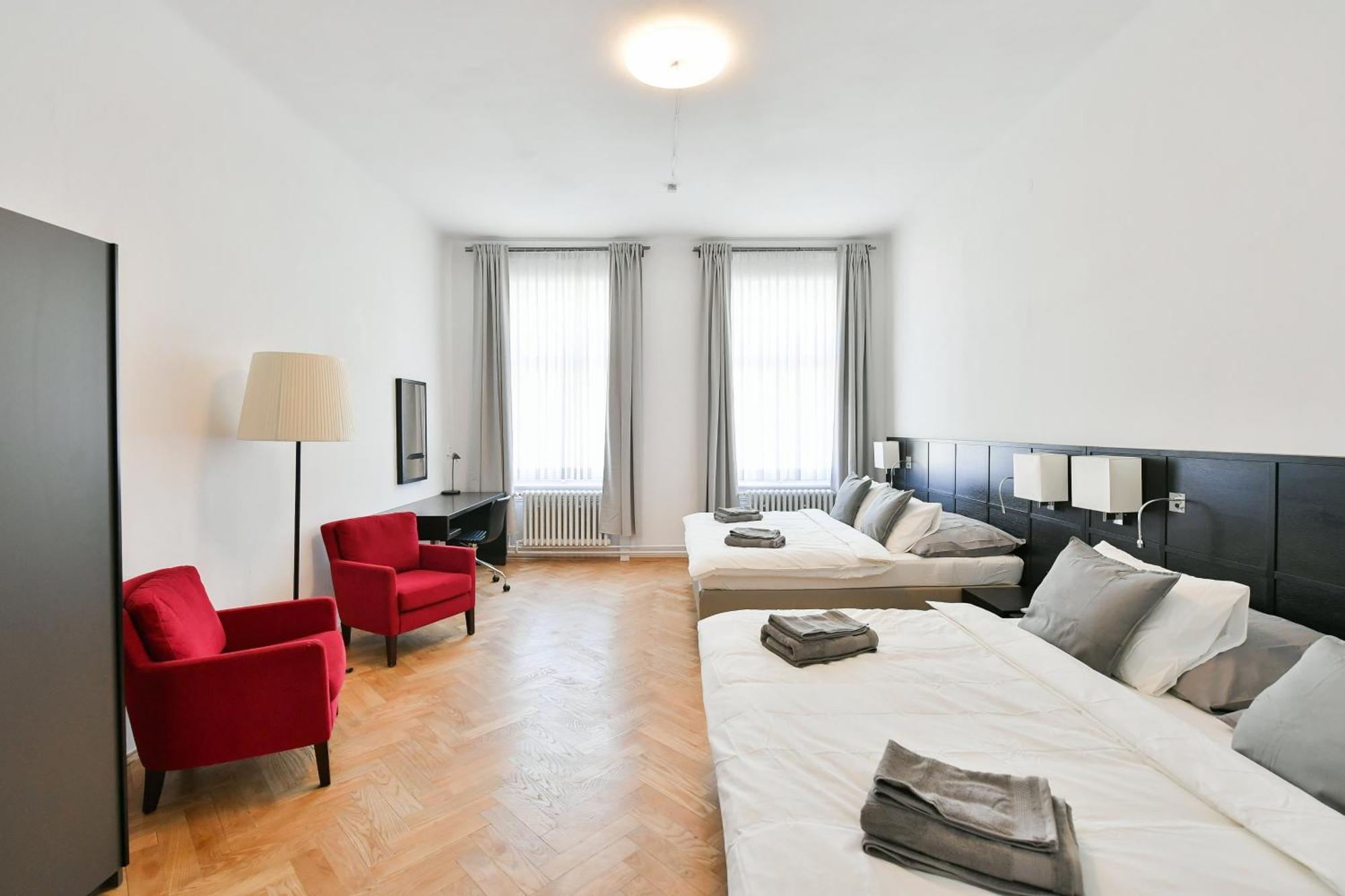 Wsp Petrin Garden Apartments Praga Exterior foto
