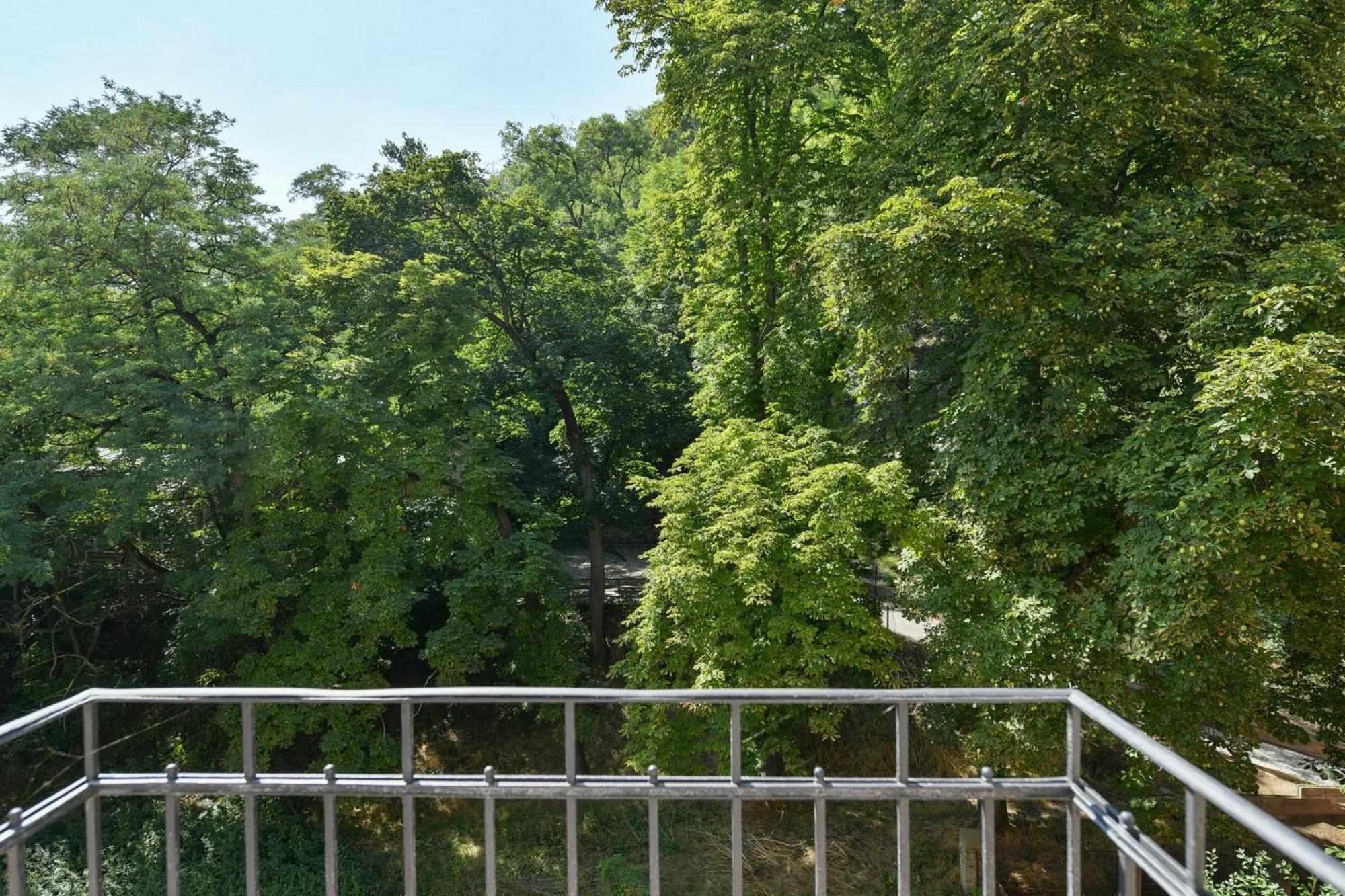 Wsp Petrin Garden Apartments Praga Exterior foto