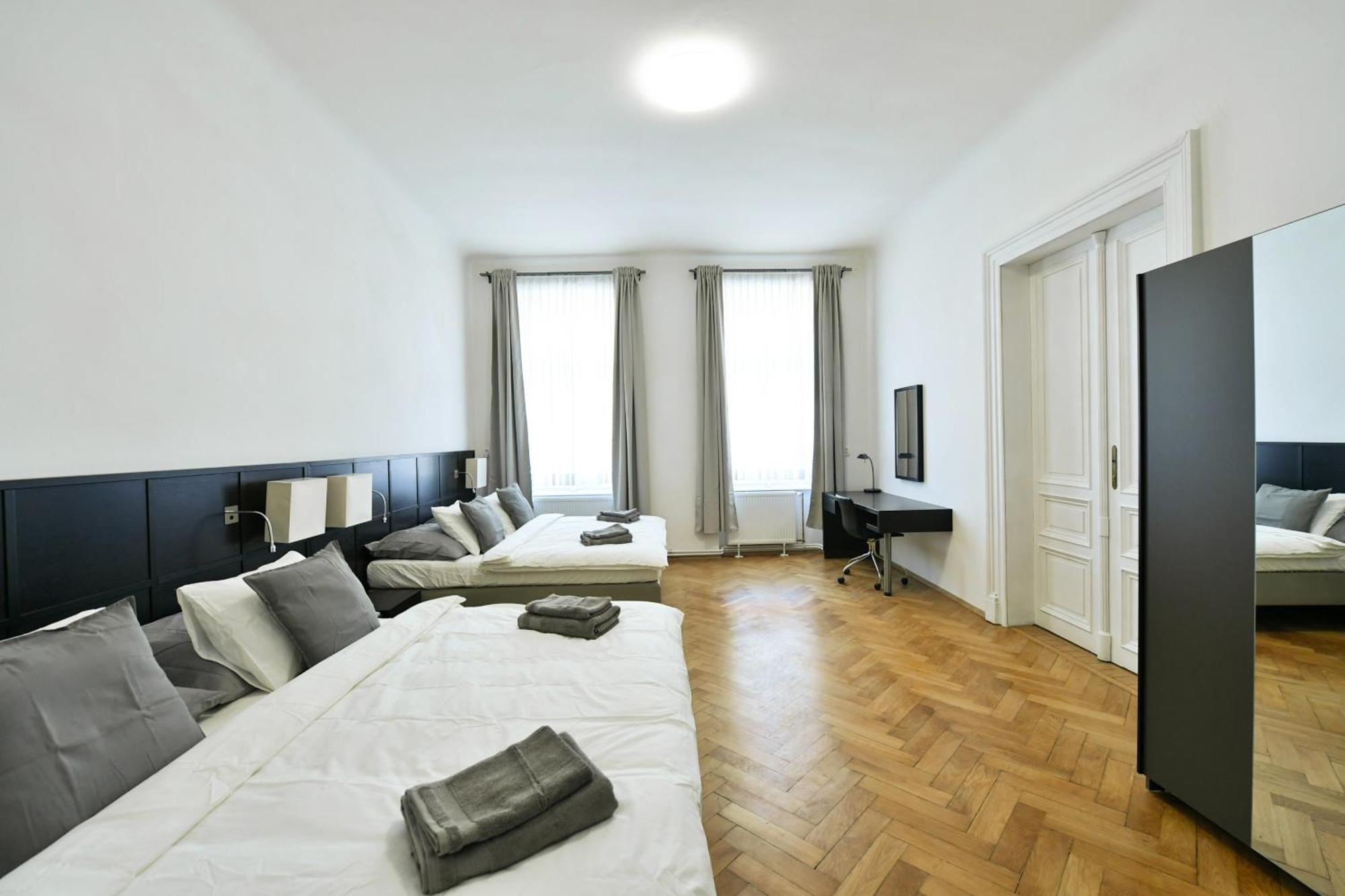 Wsp Petrin Garden Apartments Praga Exterior foto